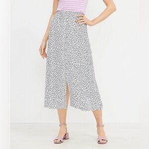 LOFT White and Black Floral Button Pull On Midi Skirt Size Medium NWT BRAND NEW